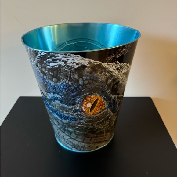 Jurassic World Dominion Movie Popcorn Bucket - AMC - Picture 2 of 4